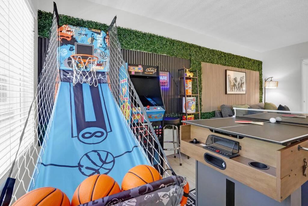 6Th Haven, Arcade, King Bed, Games, 1 Mile To Beaches Long Beach Extérieur photo