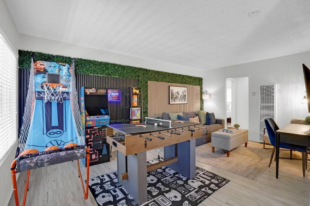 6Th Haven, Arcade, King Bed, Games, 1 Mile To Beaches Long Beach Extérieur photo